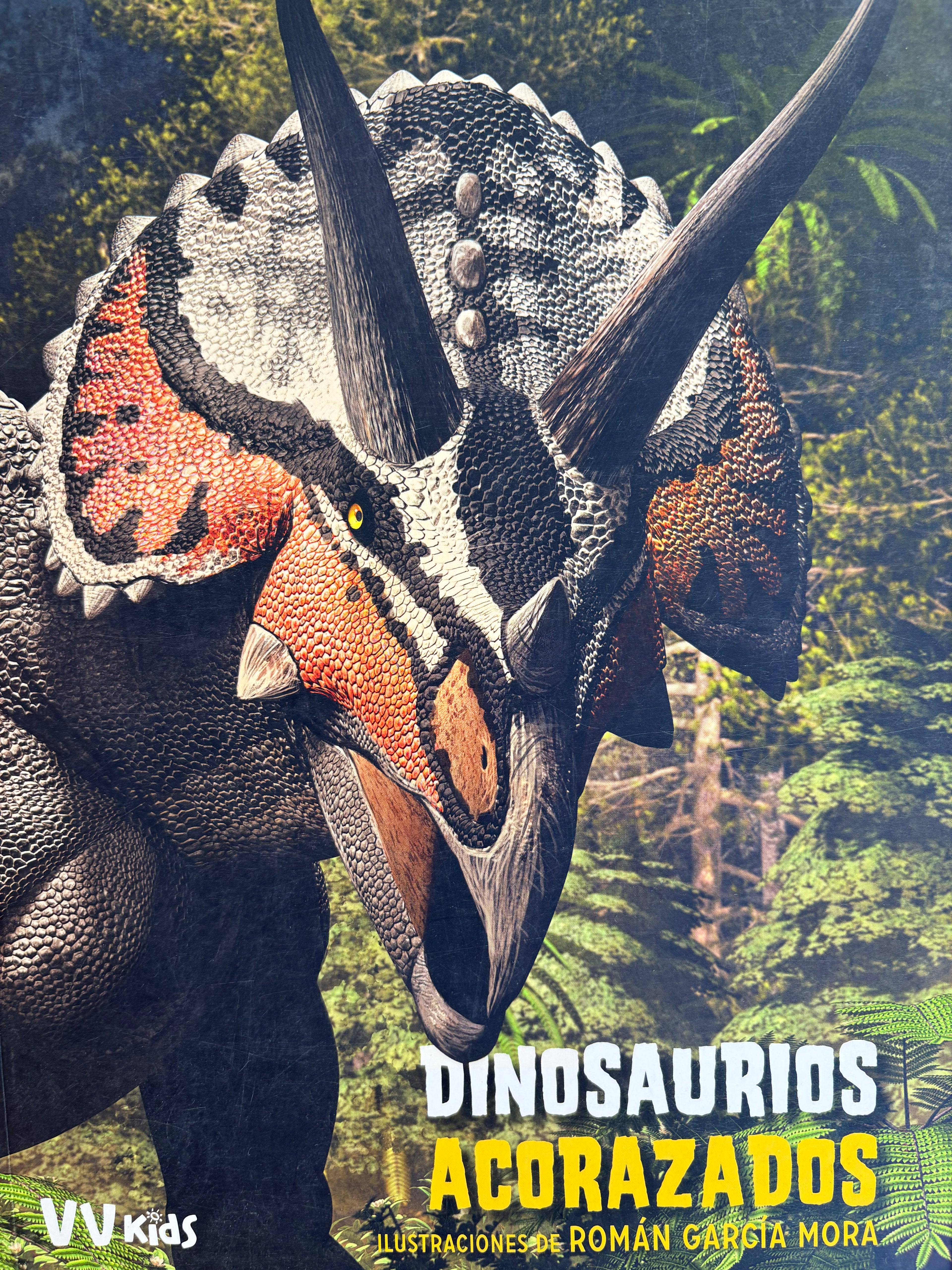 Dinosaurios acorazados - Giuseppe Brillante